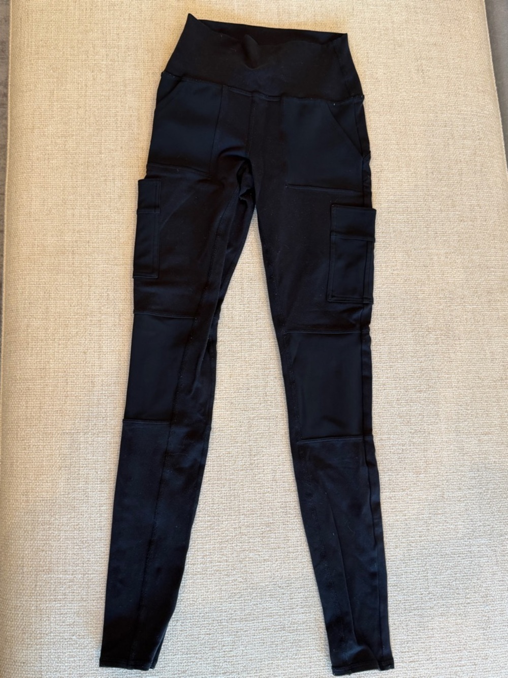 ALO Yoga Black Cargo Leggings